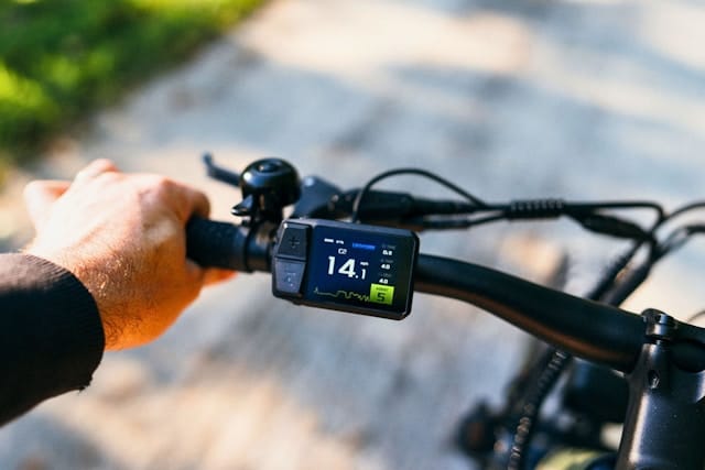 Can We Use Walkie-Talkies While Cycling